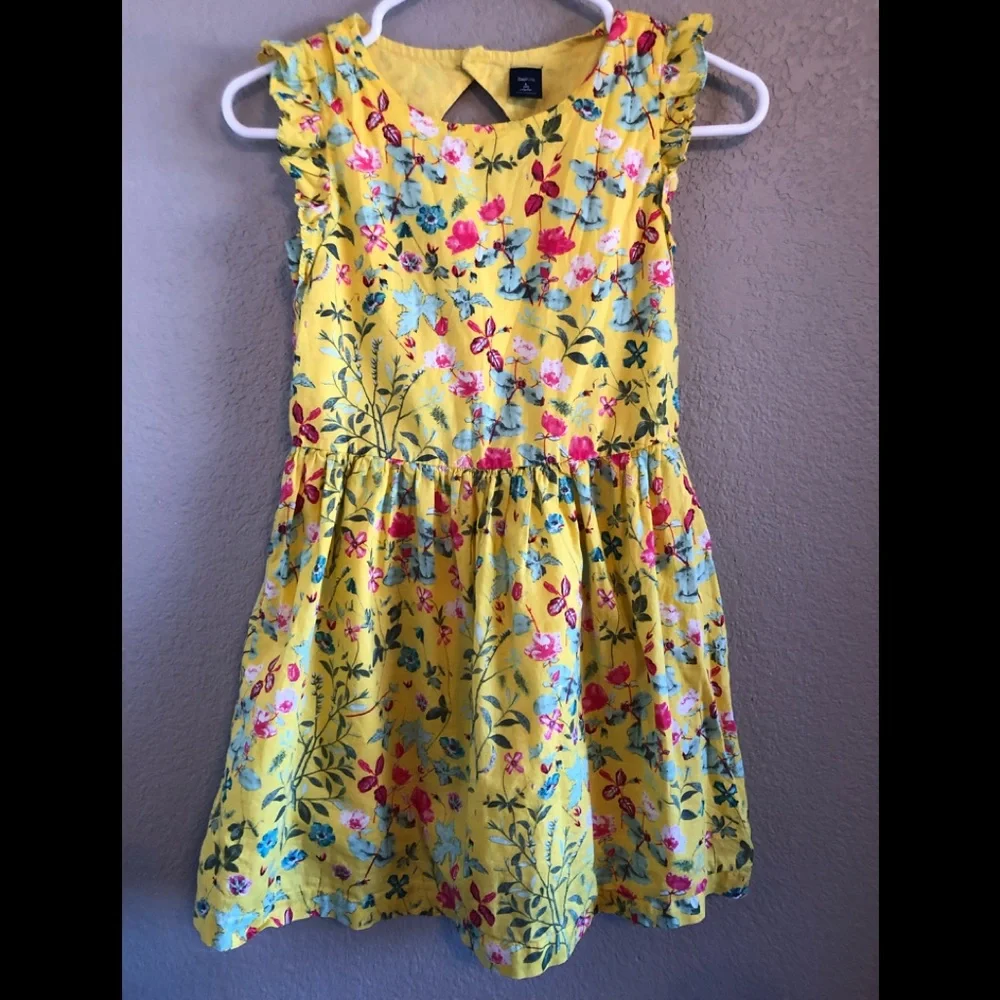 Gap kids size 10 perfect for Easter